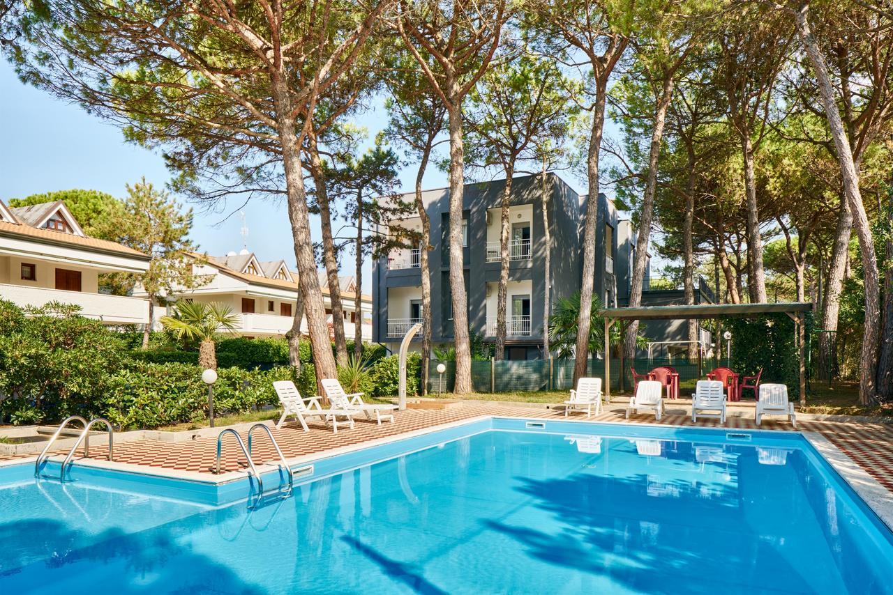ליגננו סביאדורו G/Hotel Lignano מראה חיצוני תמונה