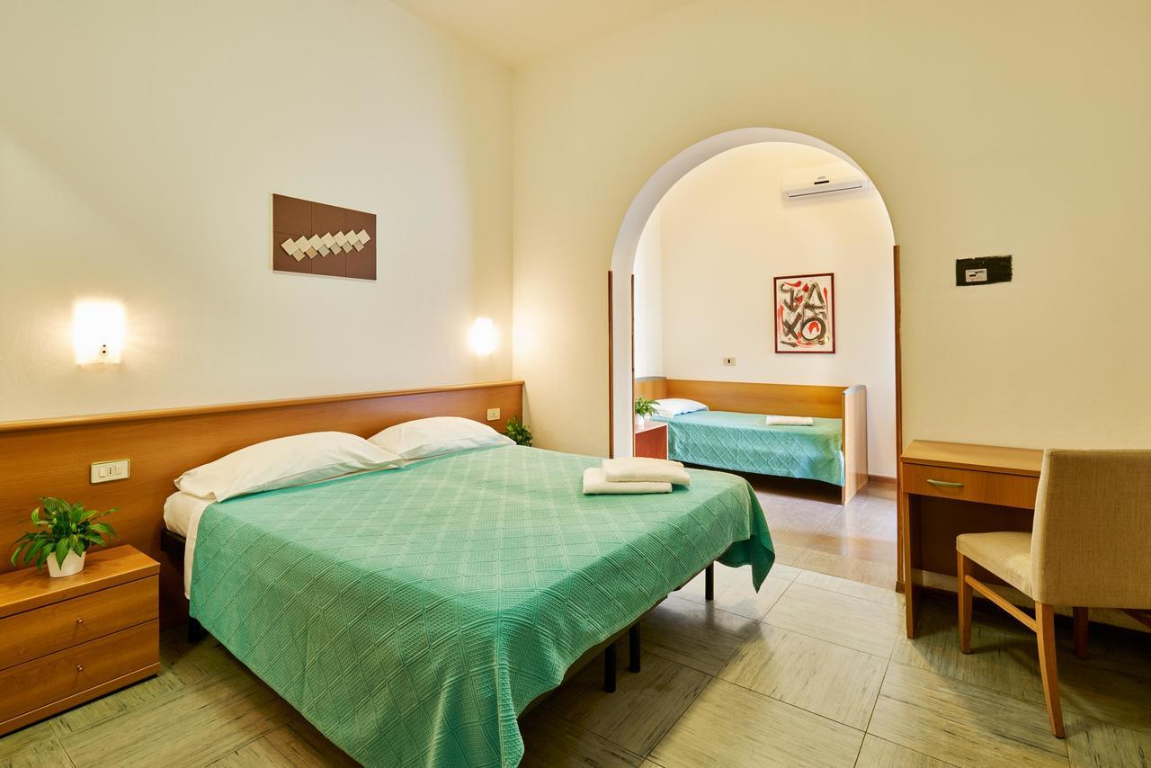 ליגננו סביאדורו G/Hotel Lignano מראה חיצוני תמונה