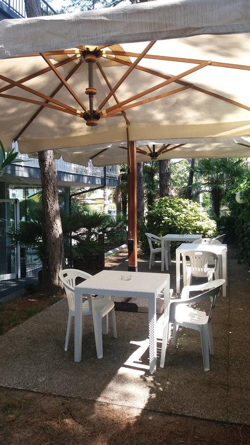 ליגננו סביאדורו G/Hotel Lignano מראה חיצוני תמונה